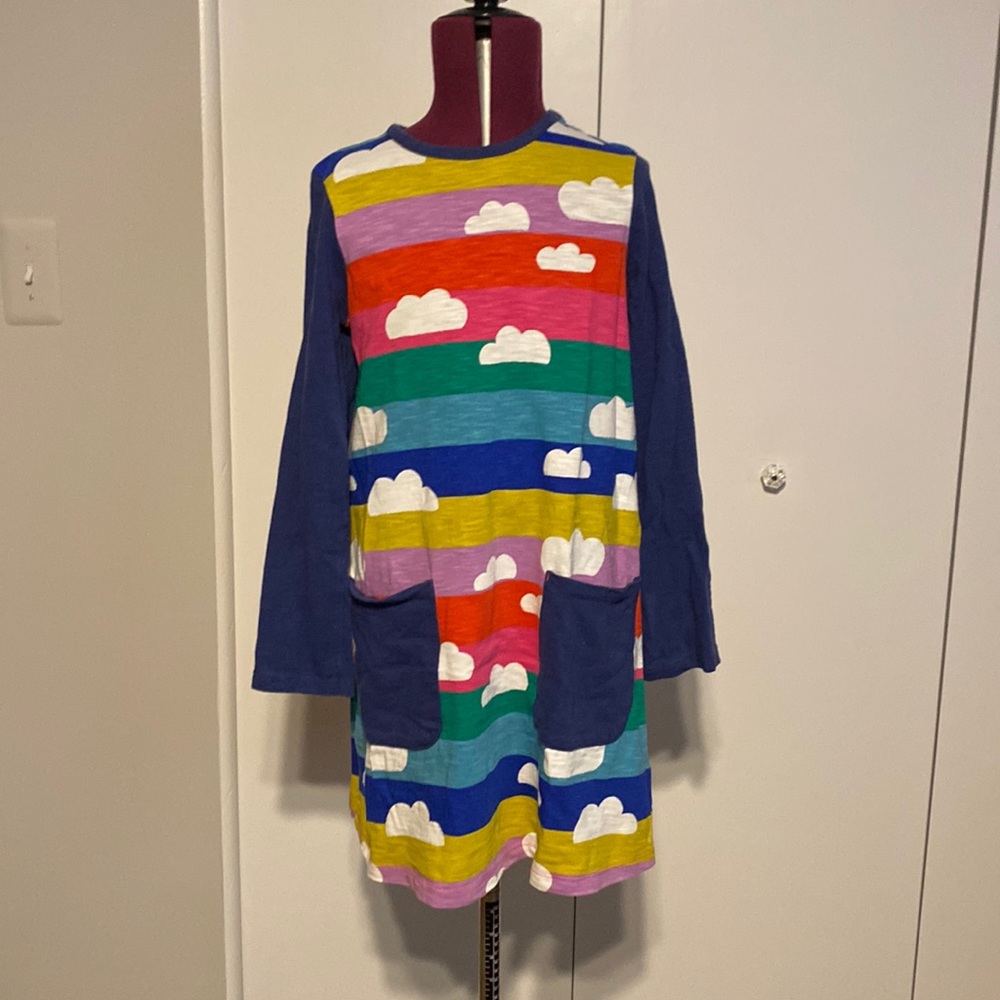Mini Biden size 9-10 (140) rainbow stripes with clouds / has 2 pockets in front
